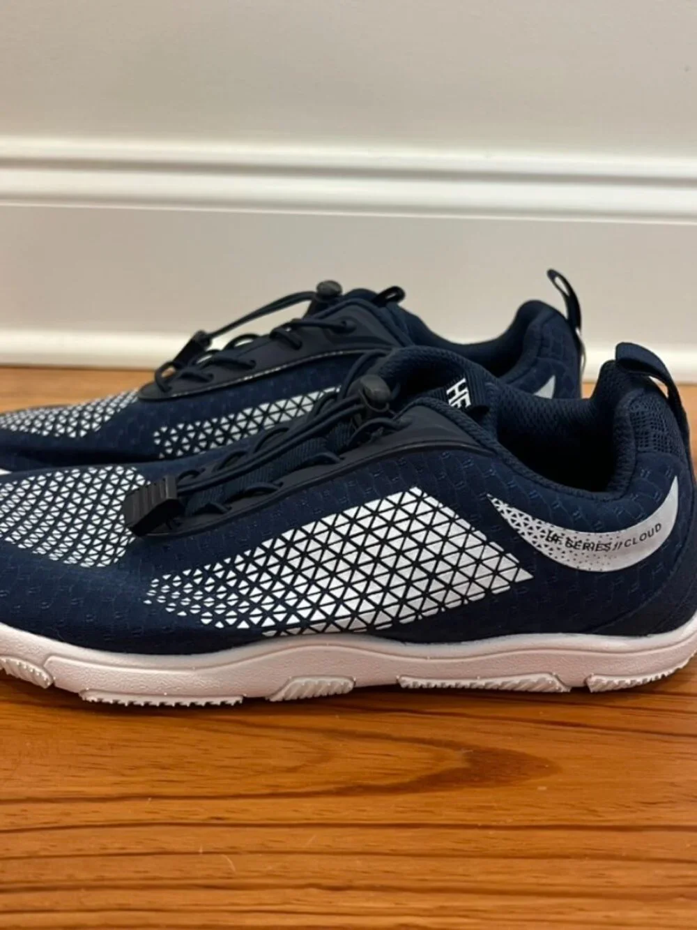 Lightweight Navy Blue Training Sneakers